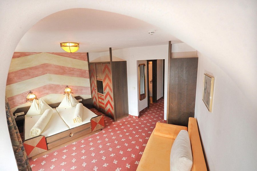 Family SchlossHotel Rosenegg - Beispiel Doppelzimmer