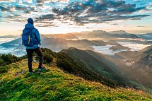 Standort-Wanderreise „Kitzbüheler Alpenpanorama“ - Wanderer in den Alpen