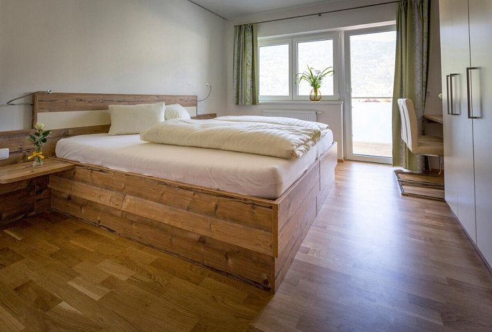 Hotel zur Post - Beispiel Doppelzimmer Standard Balkon (Zimmercodierung DB7)