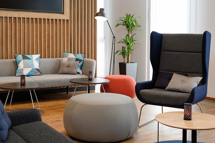 THERME ERDING & Hotel Holiday Inn Express Munich Airport – Erding