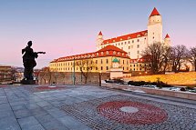 Flusskreuzfahrt Donau (Weihnachten) - Burg Bratislava