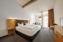 Donna Hotel Klosterhof - Wohnbeispiel Doppelzimmer Komfort Blick zum Innenhof (Zimmercodierung DF1)