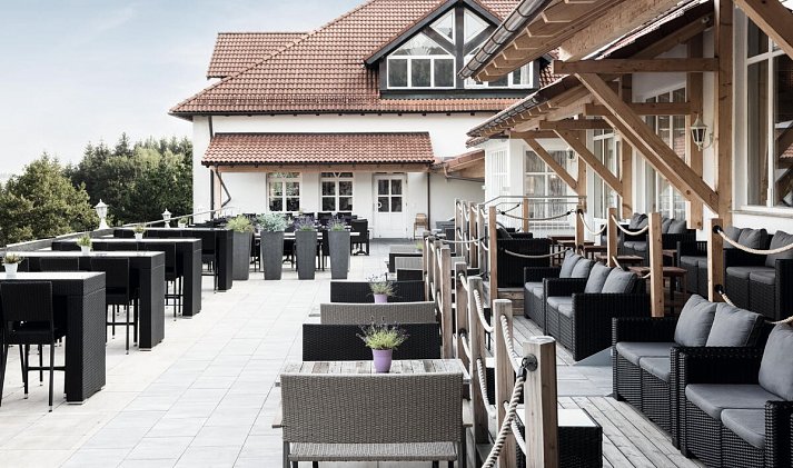 Donna Burghotel am Hohen Bogen - Terrasse