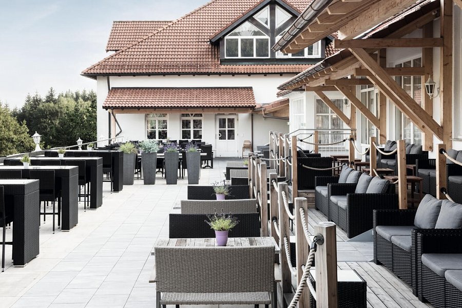 Donna Burghotel am Hohen Bogen - Terrasse
