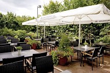 Sonnenhotel Bayerischer Hof - Terrasse