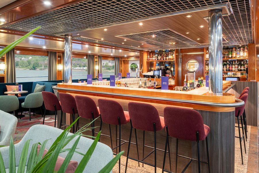Flusskreuzfahrt Donau im Advent - Bar