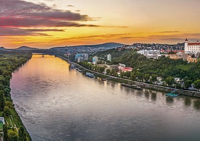 Flusskreuzfahrt Donau Schiffe