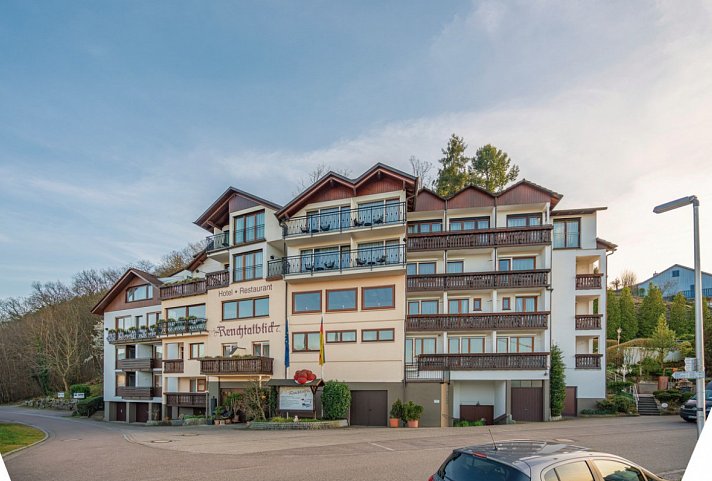 DEVA Hotel Renchtalblick - Hotel Außenansicht