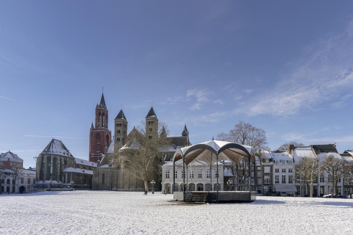 Flusskreuzfahrt Maas im Advent