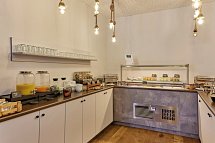 Mosinto's Römischer Kaiser - Frühstücksbuffet