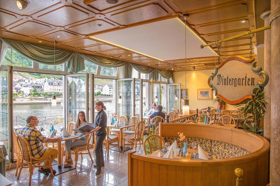 Hotel Karl Noss - Restaurant Wintergarten