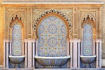 Marokko Rundreise & Baden - Brunnen mit Mosaik