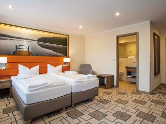 Ostseehotel Villen im Park - ein Rovell Hotel - Wohnbeispiel Doppelzimmer Komfort Villa (Zimmercodierungen DF3 & D2V)