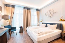 SEETELHOTEL Pommerscher Hof - Wohnbeispiel Doppelzimmer Landseite Balkon (Zimmercodierung DB2)
