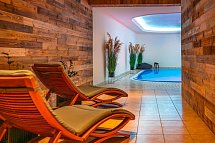 SEETELHOTEL Ostseehotel Ahlbeck - Innenpool mit Ruhebereich