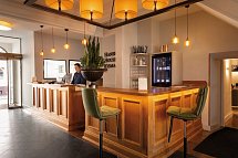 Hanse House Wismar - Lobby mit Rezeption