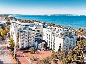 Rügen-Roulette - Rugard Thermal-Strandhotel - Außenansicht