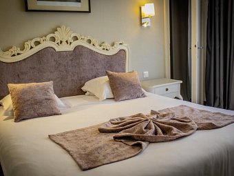 Hotel L`Alexain - Wohnbeispiel Doppelzimmer Balkon