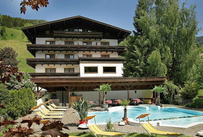 Ferienanlage Hotel Altachhof und Hotel Annemarie - Außenansicht Hotel Annemarie