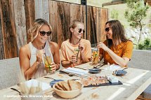 Wanderreise Saalbach - Pause in Saalbach Hinterglemm
