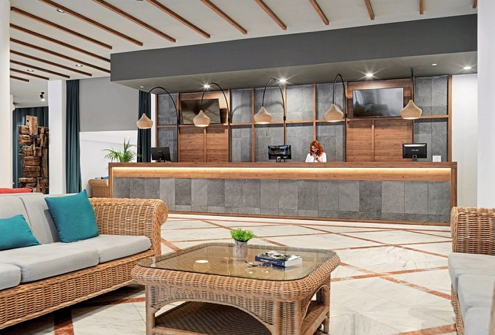 FERGUS Puerto de la Cruz