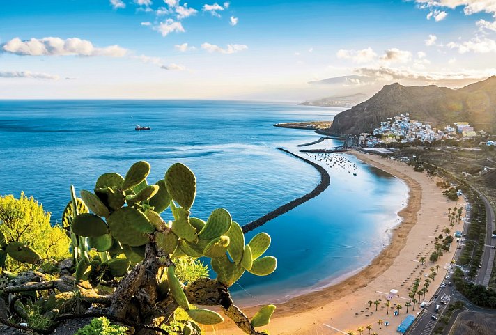 Kreuzfahrt Kanaren & Madeira - Strand Las Teresitas, Teneriffa