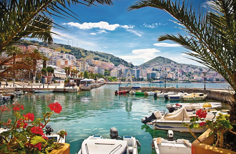 Albanien Rundreise & Baden 