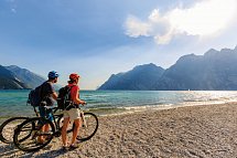 Hotel Rely - Radfahrer am Gardasee