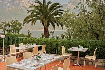 Hotel Royal Village - Terrasse