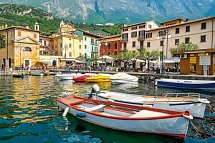 Arco Smart Hotel - Hafen in Malcesine