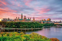 Kanada Rundreise - Von Ost nach West - Parliament Hill in Ottawa