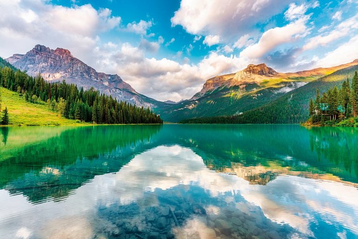 Kanada Rundreise - Von Ost nach West - Emerald Lake in Yoho National Park