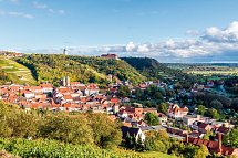 Hotel Himmelsscheibe & Hotel Schloss Nebra - Blick auf die Umgebung und den Ort