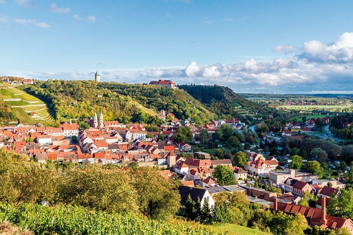Hotel Himmelsscheibe & Hotel Schloss Nebra