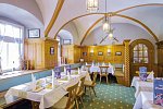 Hotel Himmelsscheibe & Hotel Schloss Nebra