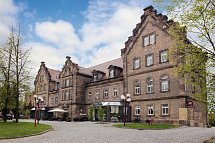 Hotel Himmelsscheibe & Hotel Schloss Nebra - Außenansicht Hotel Schloss Nebra