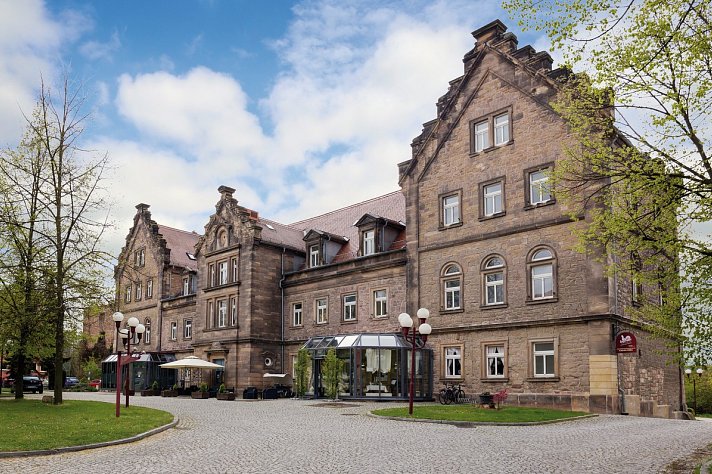 Hotel Himmelsscheibe & Hotel Schloss Nebra