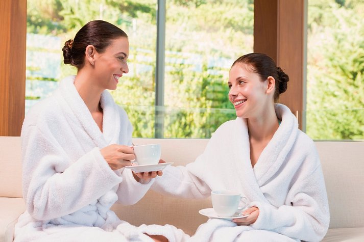 re.vita – naturresort & spa - Freundinnen im Spa-Bereich