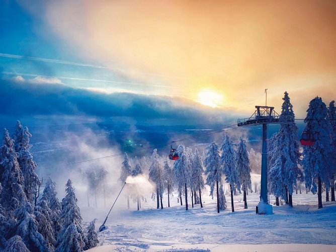re.vita – naturresort & spa - Sonnenuntergang im Harz im Winter, Seilbahn