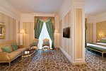 Hotel Royal Rose, Curio Collection by Hilton Abu Dhabi