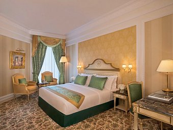 Hotel Royal Rose, Curio Collection by Hilton Abu Dhabi - Wohnbeispiel Deluxe Room (Zimmercodierung UD1)