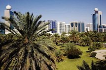Hotel Royal Rose, Curio Collection by Hilton Abu Dhabi