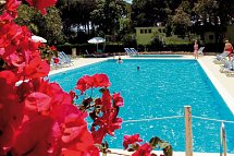Horse Country Resort & Spa - Außenpool
