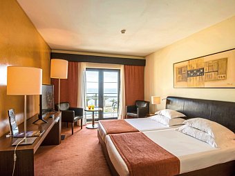 Hotel Vila Galé Santa Cruz - Wohnbeispiel Doppelzimmer Meerblick (Zimmercodierung DBM)