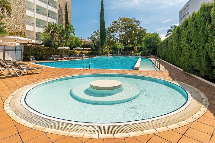 FERGUS Club Pineda Splash