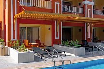 Sentido Caribbean World Resort Soma Bay - Beispiel Terrasse Doppelzimmer Swim Up Gartenblick (Zimmercodierung D1Q)