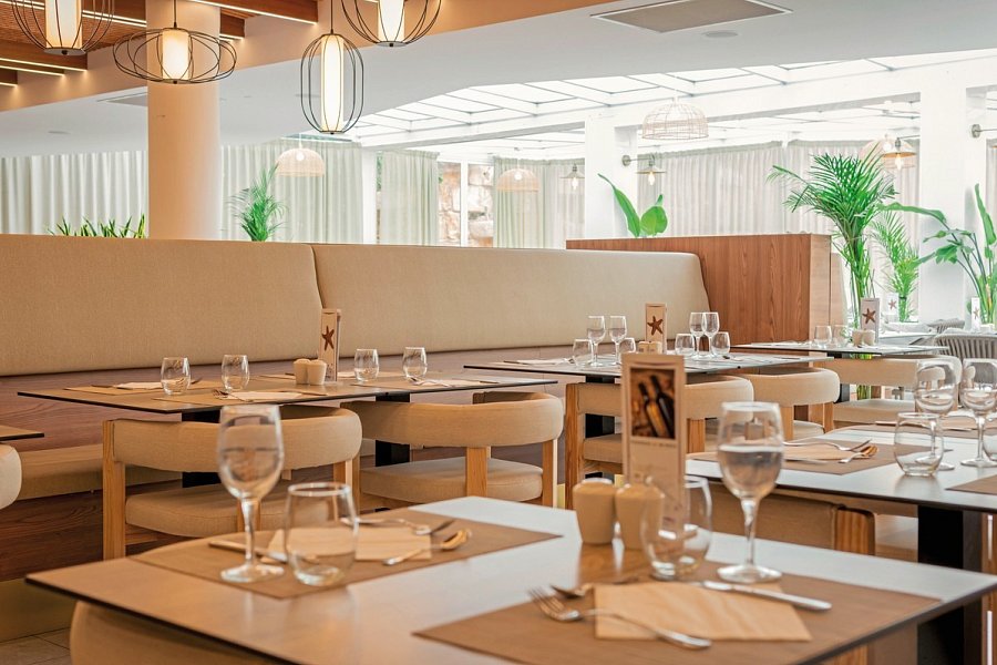 Mallorca zur Blütezeit - Hotel Bahía del Sol
