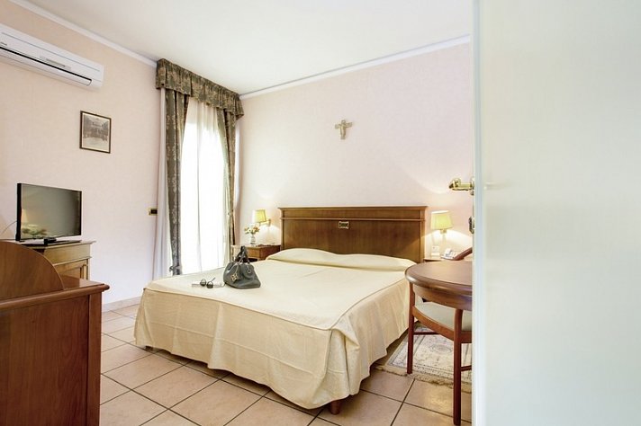 Hotel Santa Lucia