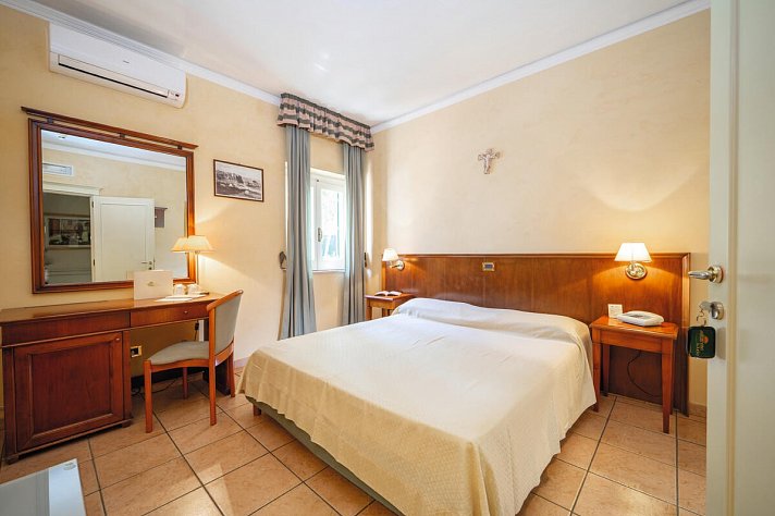 Hotel Santa Lucia