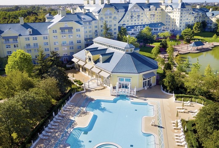 Disney Newport Bay Club